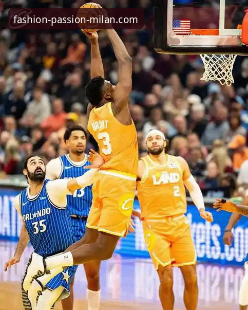 揭秘骑士魔术对攻战：米切尔42分背后的战术博弈与数据洞察